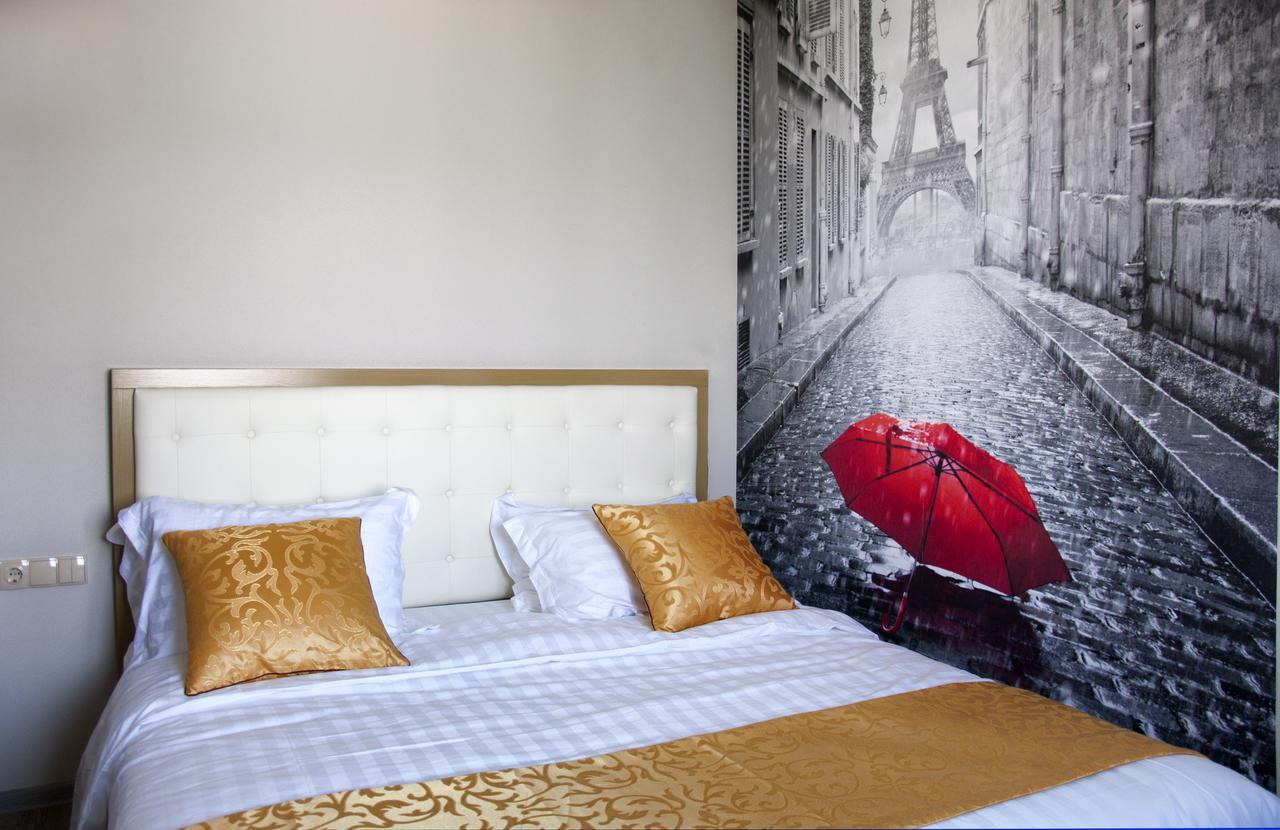 Top Boutique Hotel（首席精品酒店） Tbilisi Exteriör bild